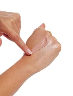 SPF 50+ Fragrance Free Matte Tinted Face Lotion -Cosméticos Ventas BONDISANDSSPF50 FRAGRANCEFREEMATTETINTEDFACELOTION69