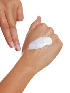 SPF 50+ Mineral Body Lotion -Cosméticos Ventas BONDISANDSSPF50 MINERALBODYLOTION91