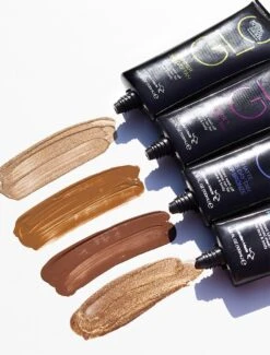 GLO Gloss Finishing Glow -Cosméticos Ventas BS GLO MATTE DEEP BRONZE LIFESTYLE 3 0445515a 9940 4db2 ac39 1384fc7fe334