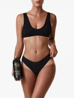 Ultimate Salon Bundle -Cosméticos Ventas BS SALON SOLUTION LIQUID GOLD LIFESTYLE 3 2000x 600x 4bb65f94 0d7d 4e51 9362 fb06ff9626ce