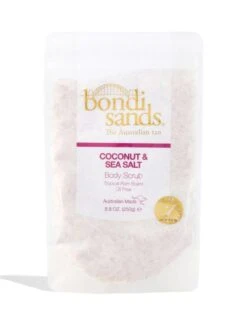 Bronzed Babe Bundle -Cosméticos Ventas BS TROPICAL RUM COCONUT SEA SALT BODY SCRUB 250g 1 600x 542c36b6 27af 4cb6 8eb7 16a75c3a1d00