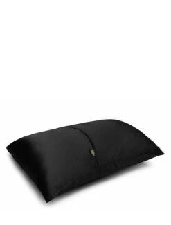 Self Tanning Pillow Protector -Cosméticos Ventas GL21Q2DIG03 ONLINE EXCLUSIVE PDP BS E COMM TANNING PILLOWCASE 02 600x 1d5441f8 c8b3 4486 869f 18782e731003