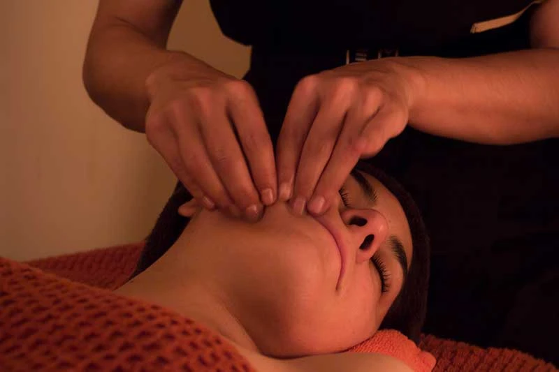 Masaje Cráneo Facial 1 Masaje Cráneo Facial